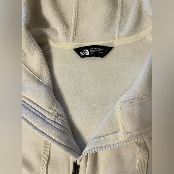 SOLD // North Face White Jacket with Hood - Picture 3 of 7